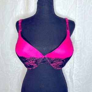 SMART & SEXY pink and black lace padded bra with underwire. Size 42 D.